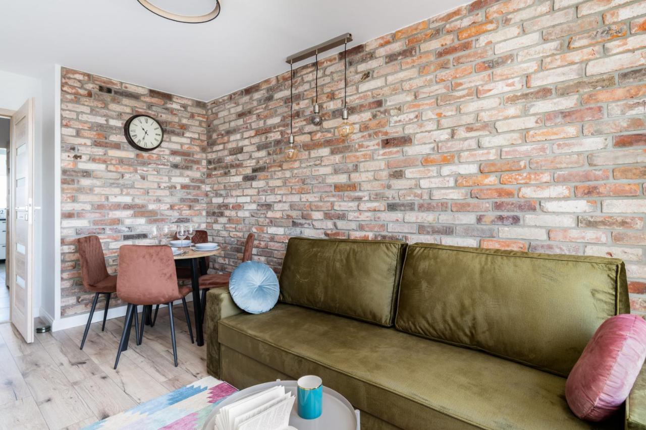 Stylish Apartment Near Wroclavia For 4 Guests By Noclegi Renters Βρότσλαβ Εξωτερικό φωτογραφία